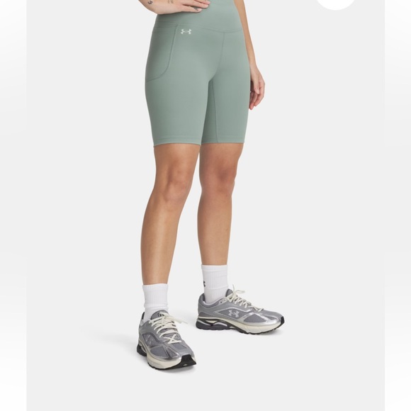 Under Armour Fitted High Rise Bike Short - Picture 7 of 7